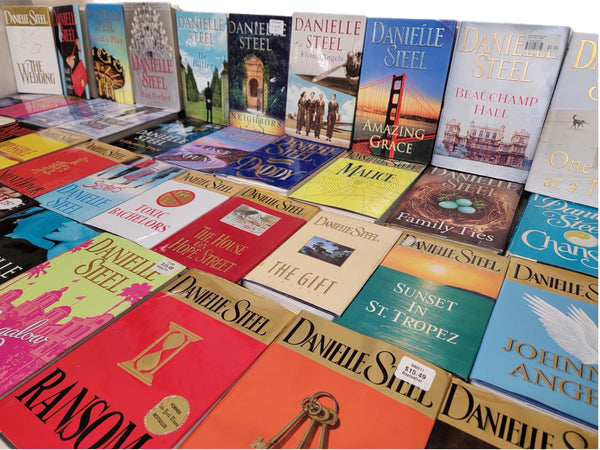 Lot of 5 Danielle Steel Hardcover Books: Romance, Suspense — photo 2