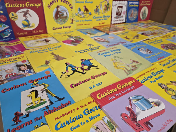 Curious George Book Lot of 5: Curated Mix, Hardcover & Softcover — photo 4