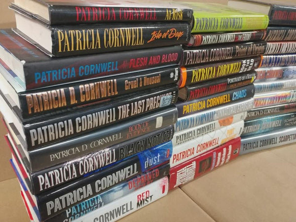 Patricia Cornwell Hardcover Mystery Lot of 10 Books – Scarpetta, Brazil & Garano Series Set – Curated Mix Thriller Crime Fiction Collection — photo 1
