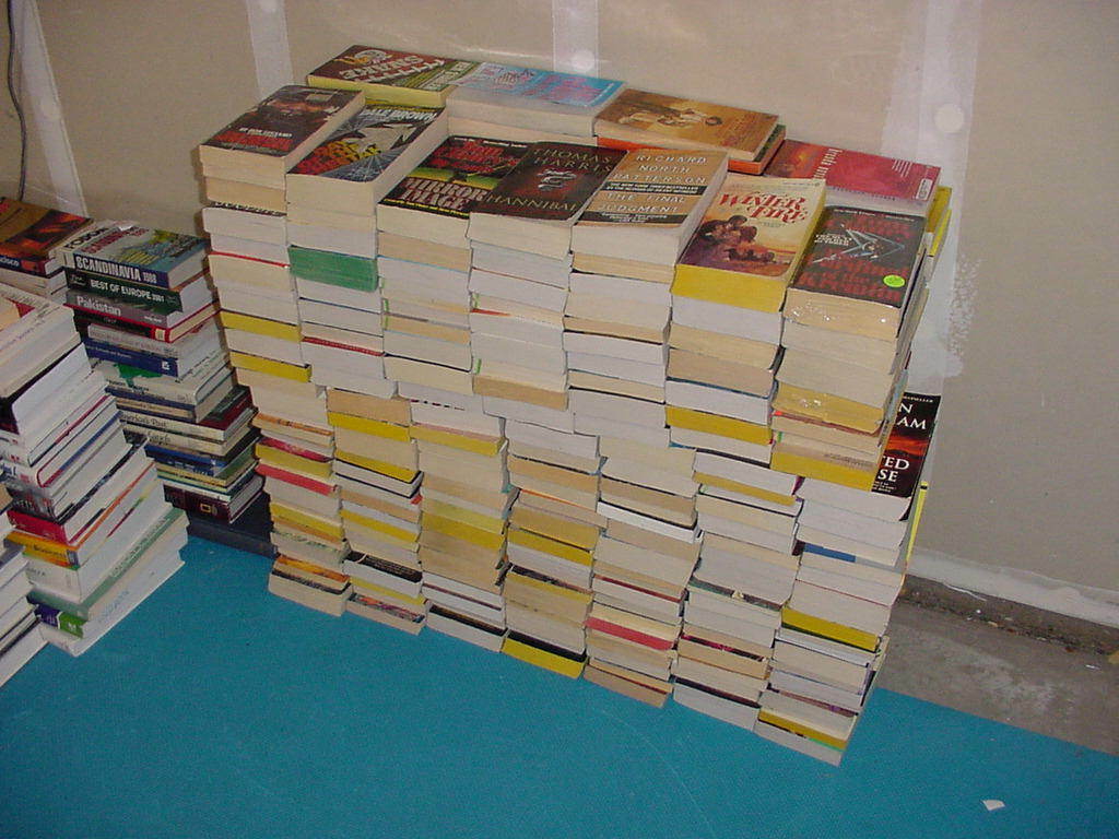 Lot of 100 PBs Fiction Mystery Action Adventure Pulps Literary Romance Mix Books