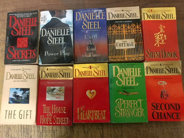 Lot of 10 Danielle Steel Romance Set Popular Series PAPERBACK UNSORTED Books MIX